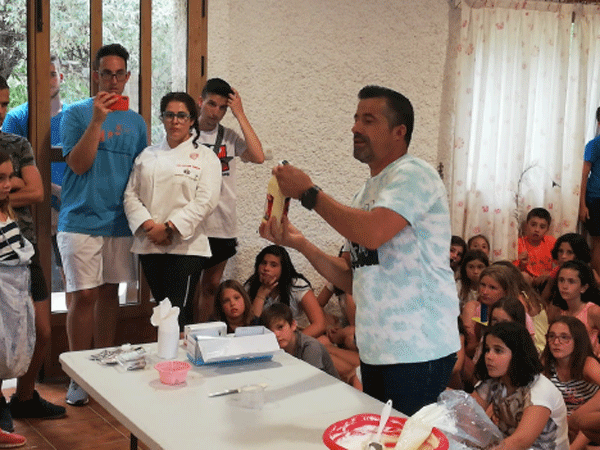 concursante-masterchef-en-campamento-famalacasita