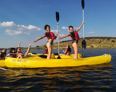 piragüismo en el campamento de verano